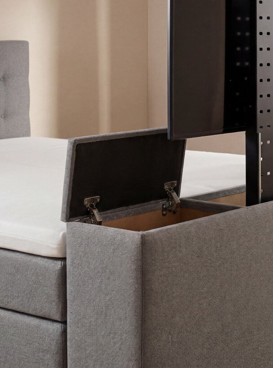 Fußteil mit TV-Lift